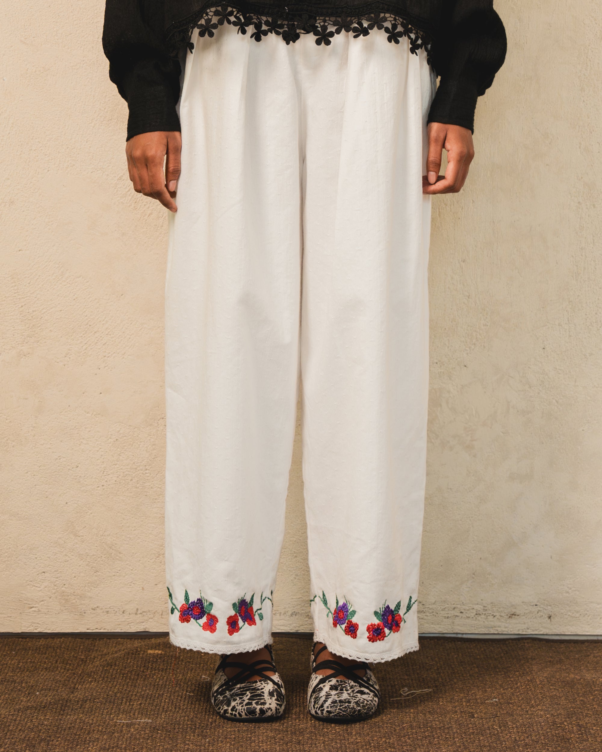 Image of Nella Embroidery Pants White, wide-leg pants with balloon fit.