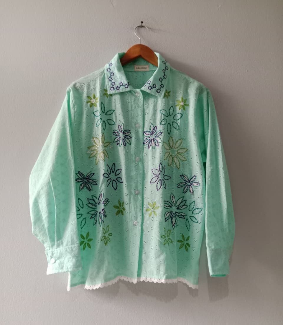 Noia Embroidery Shirt